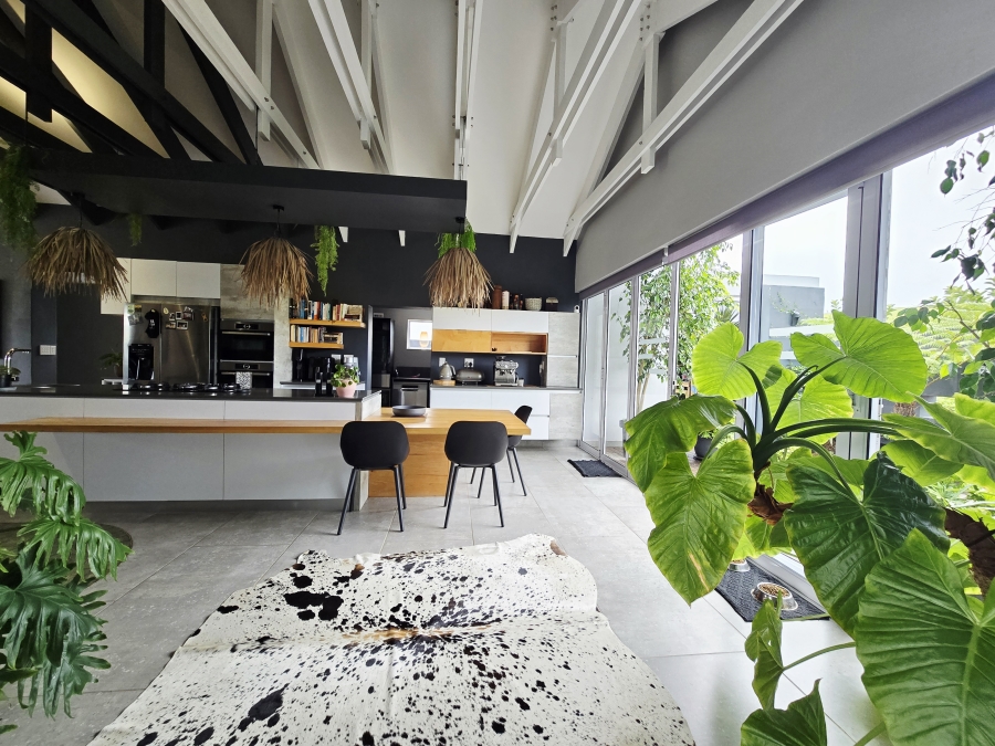 3 Bedroom Property for Sale in Oubaai Western Cape